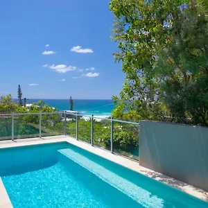 Holiday home Isabelle, Sunshine Beach