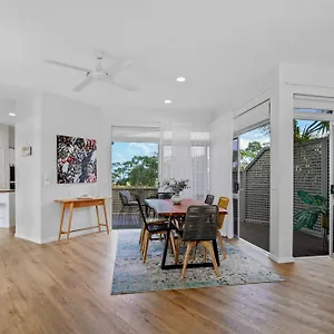 Holiday home A Tropical Family Oasis In Sunshine, Sunshine Beach