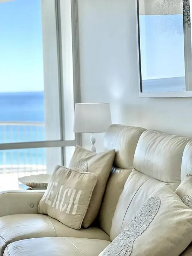 16Lm Absolute Beach Front Complex Sunshine Beach 0*,  Australia